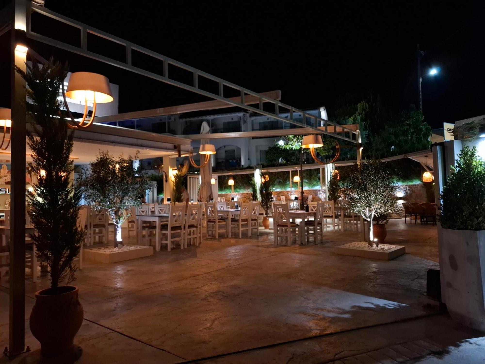 Hotel Marina 克里奥斯 外观 照片